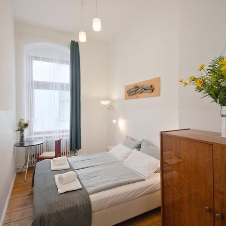 Courtyard Apartment Berlin Extérieur photo