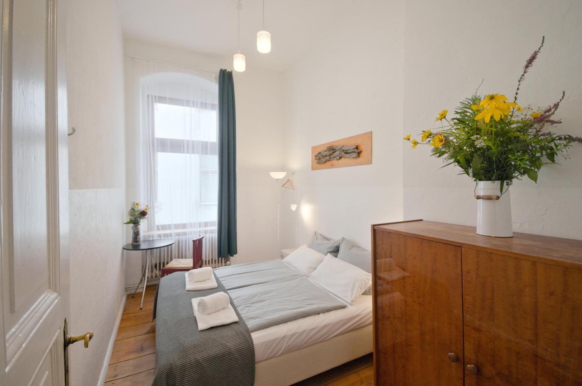 Courtyard Apartment Berlin Extérieur photo